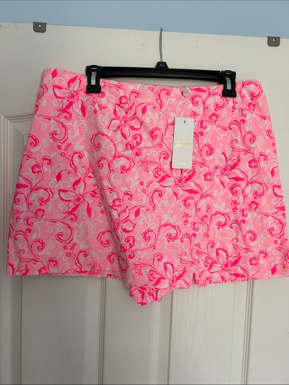 NWT Lilly Pulitzer Alicent Neon Pink Floral Mini Skort